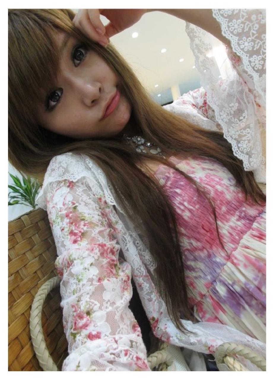 张手机壁纸绝对清纯_第1页