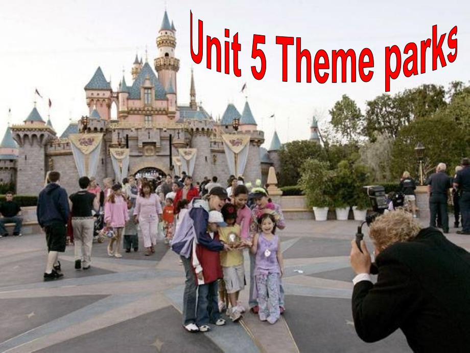 2018学年度人教版必修4unit5theme parks period5using language--writing课件（13张）_第2页